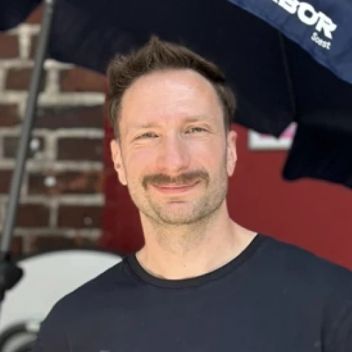 Helge Ernst
